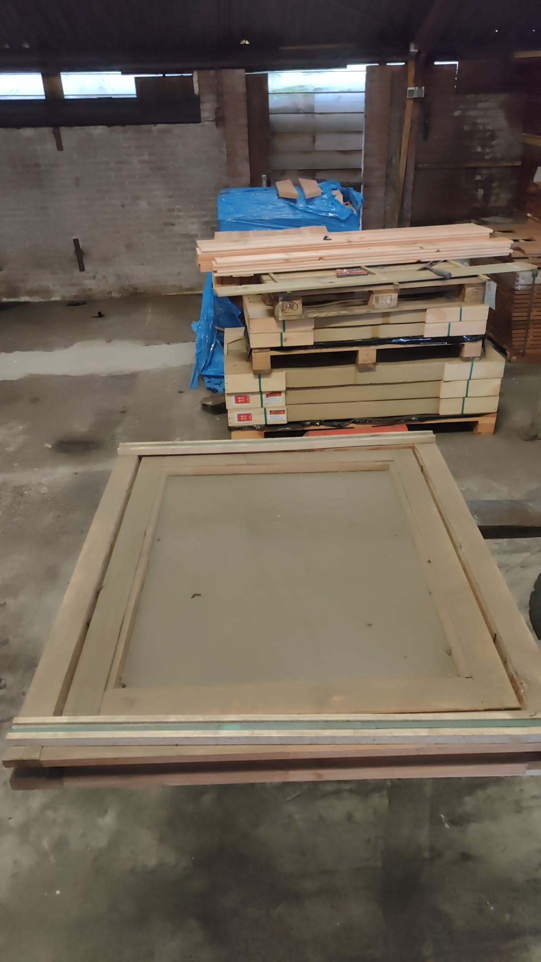 R02 Douglas uitzetraam 4 ruits